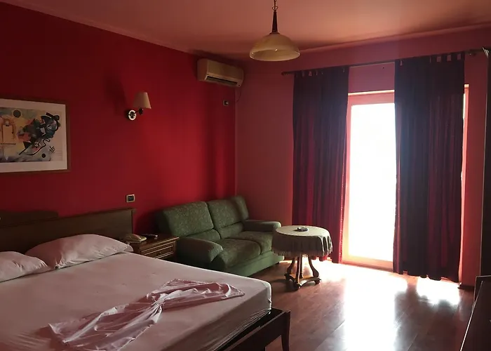 Canal Grande فندق دراس